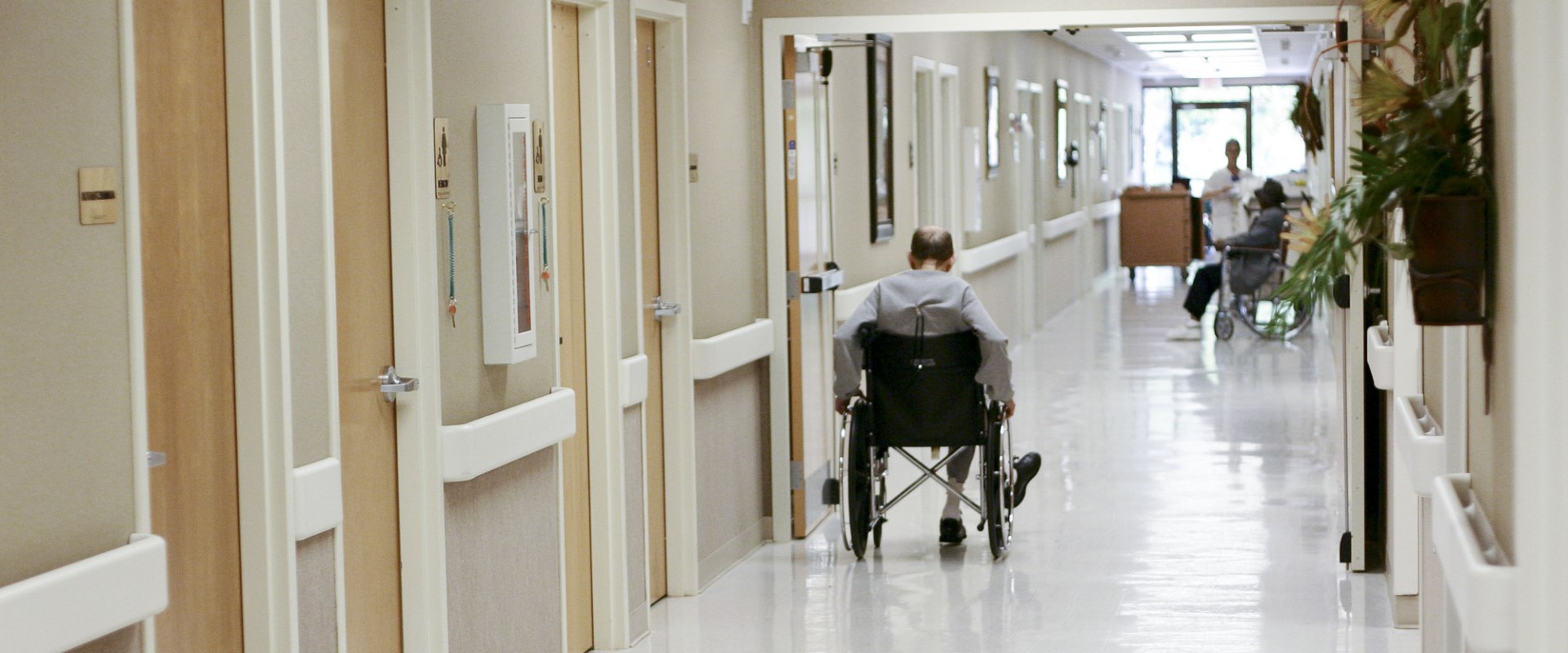 What are the issues in a nursing home?